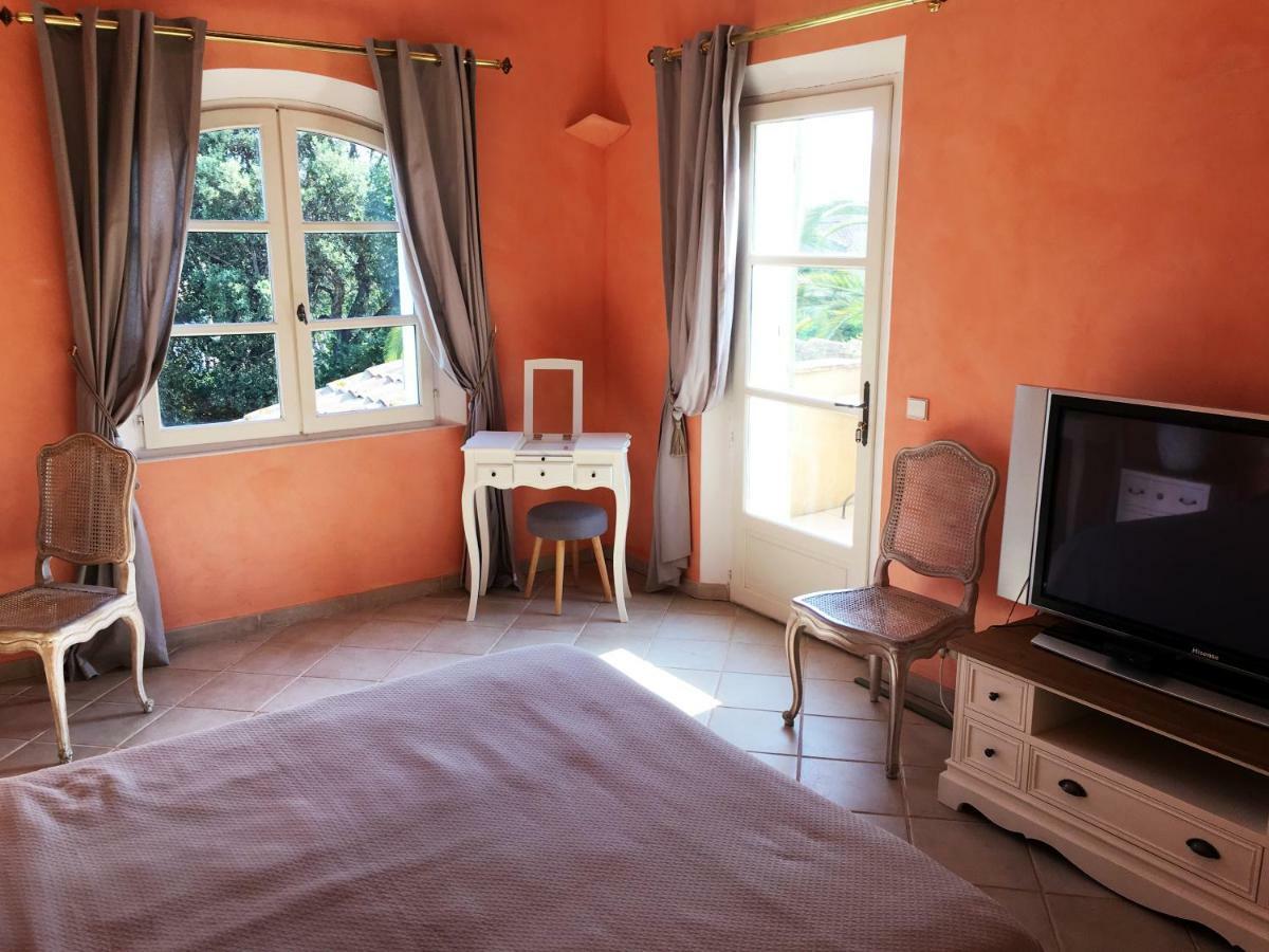 Le Champmazet Bed and Breakfast La Roquette-sur-Siagne Εξωτερικό φωτογραφία