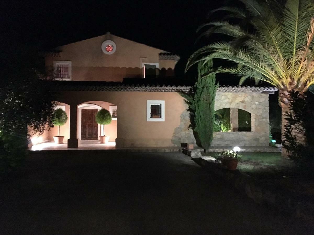 Le Champmazet Bed and Breakfast La Roquette-sur-Siagne Εξωτερικό φωτογραφία