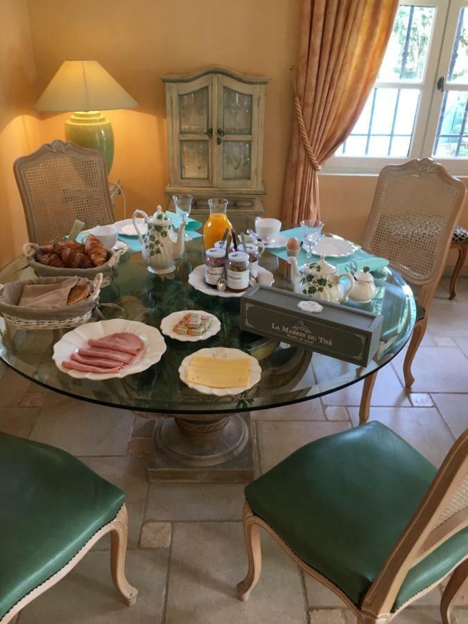 Le Champmazet Bed and Breakfast La Roquette-sur-Siagne Εξωτερικό φωτογραφία