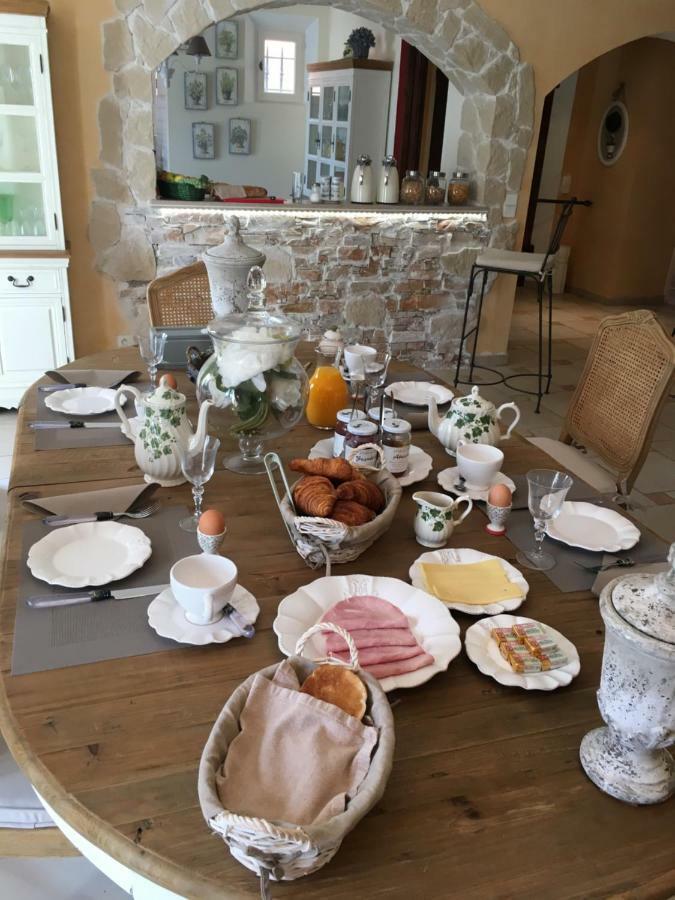 Le Champmazet Bed and Breakfast La Roquette-sur-Siagne Εξωτερικό φωτογραφία